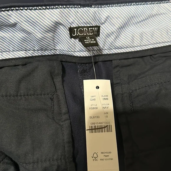 J.Crew 7” Stretch Classic Chino Shorts in Navy - Picture 3 of 5